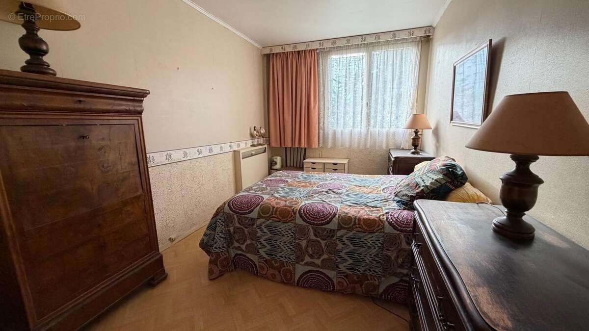 Appartement à NEUILLY-SUR-MARNE