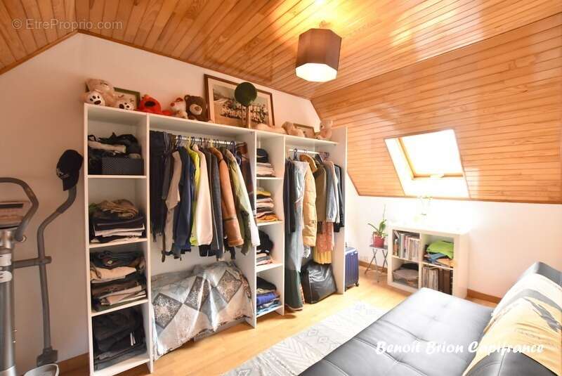 Maison à LOUVIGNE-DU-DESERT