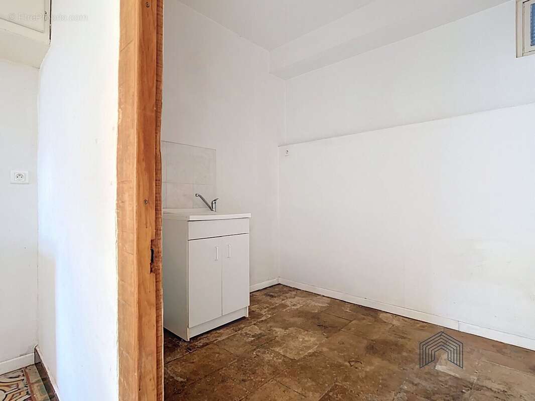 Maison à SAINT-SULPICE