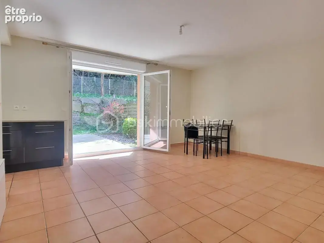 Appartement T3 avec jardin et place de parking dans une résidence sécurisée de Béziers 34500 - photo 4