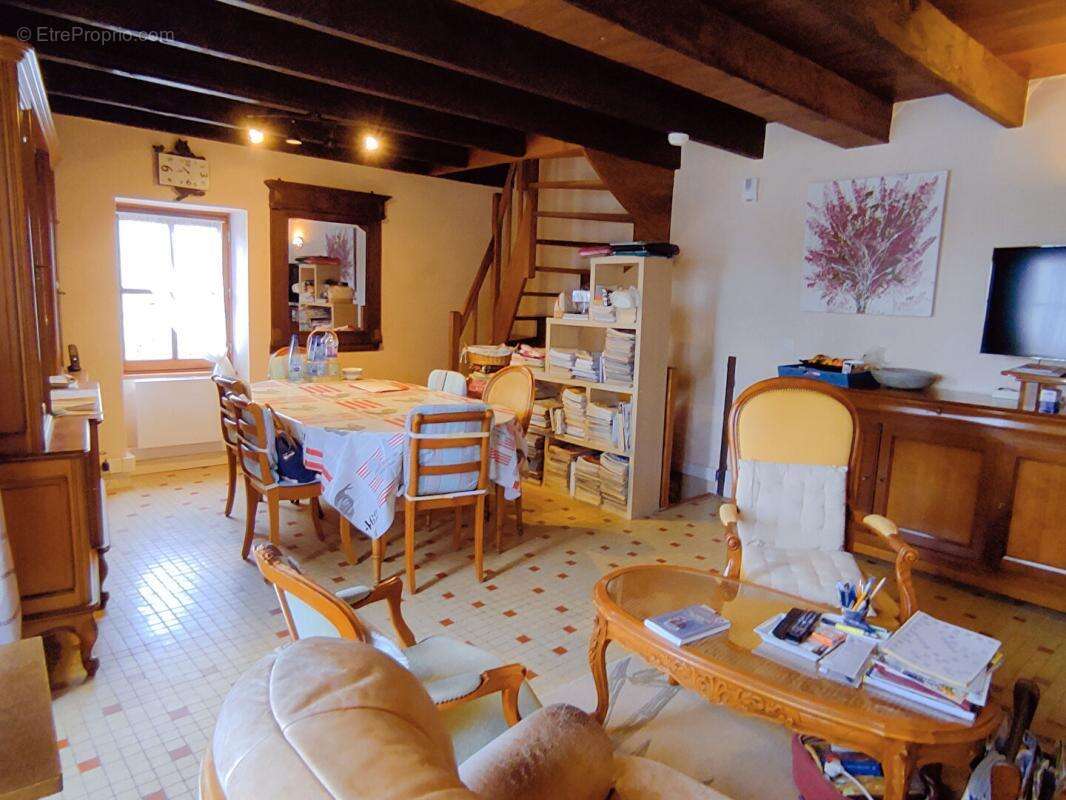 Maison de pays Chambon 4 pièce(s) 70 m2 - photo 7