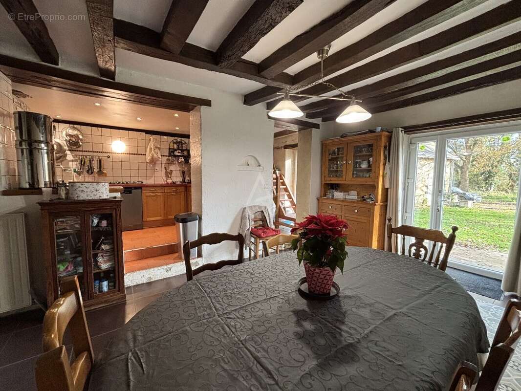 Maison à MORANNES