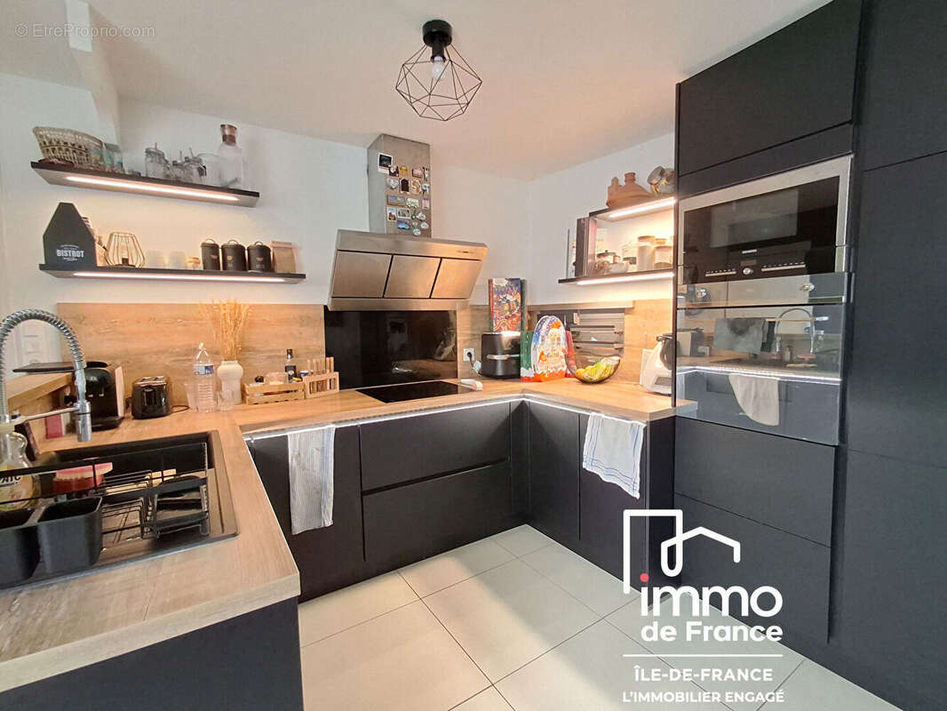 Appartement à MANTES-LA-JOLIE