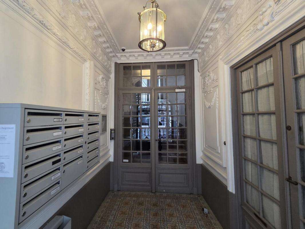 Appartement à BOULOGNE-BILLANCOURT