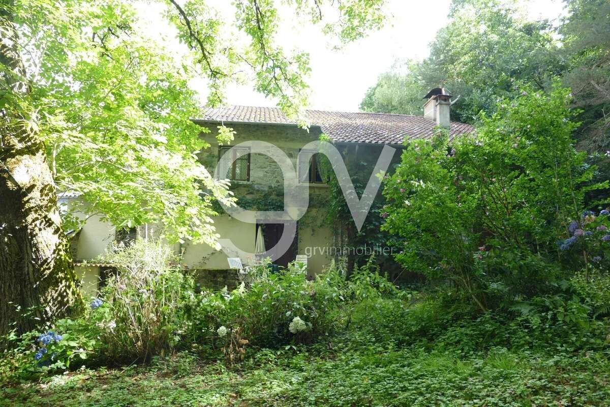 Maison à SAINT-CONSTANT