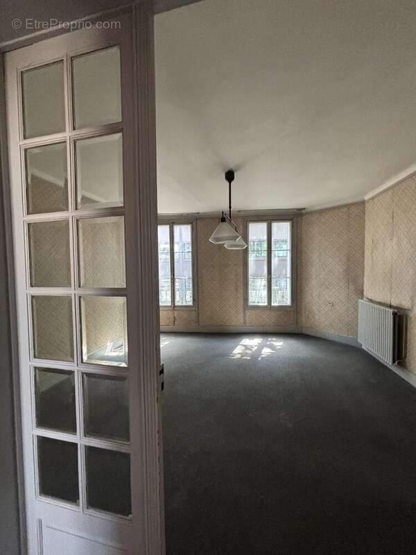 Appartement à MONTROUGE