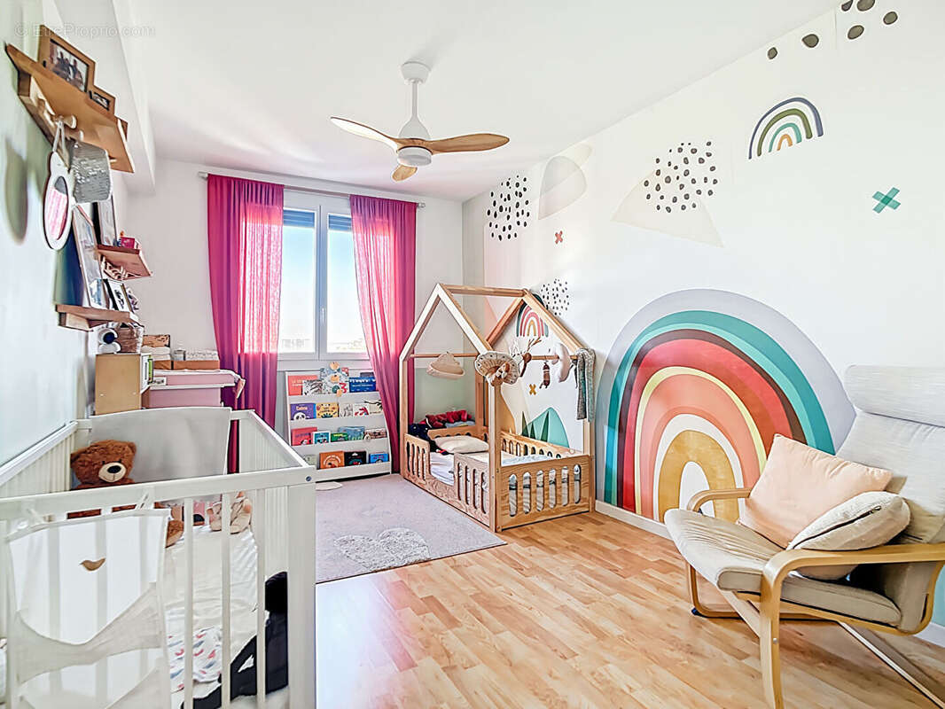 Appartement à MARSEILLE-9E