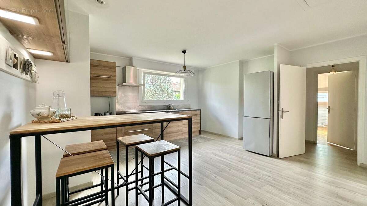 Appartement à ARGONAY