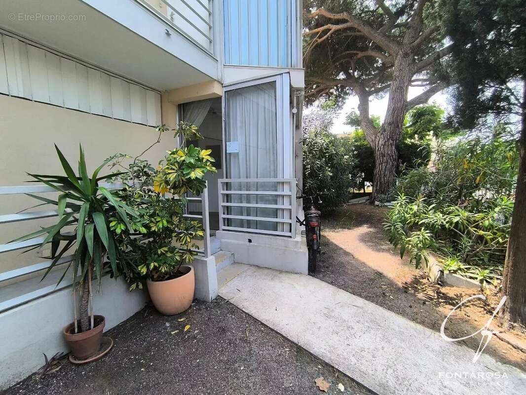 Appartement à FREJUS