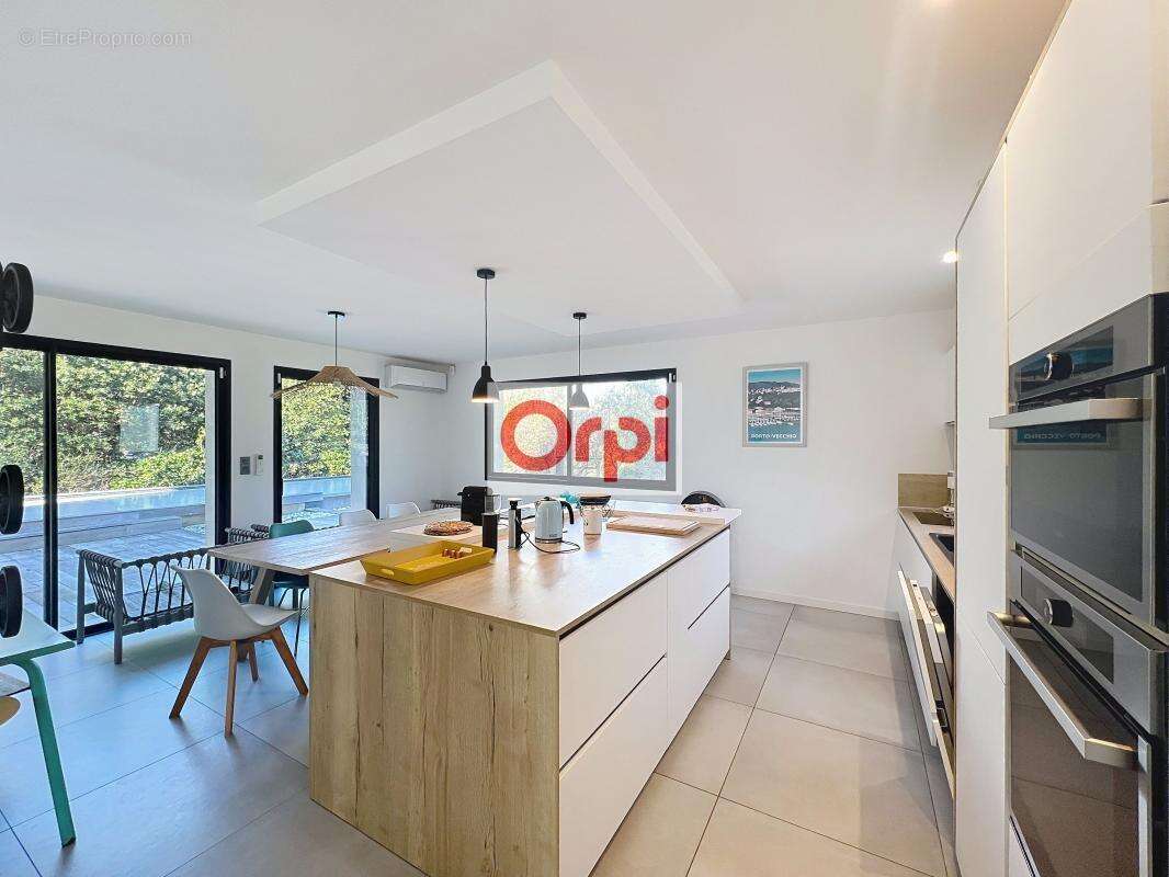 Maison à PORTO-VECCHIO