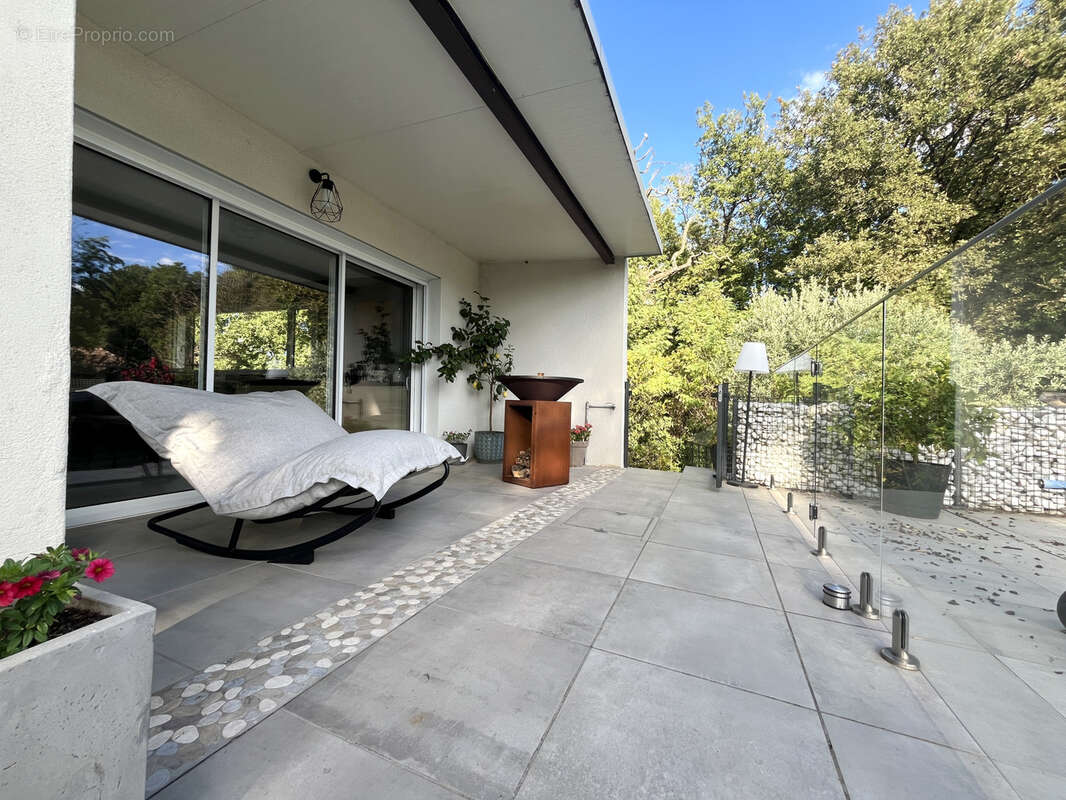 Maison à MALATAVERNE