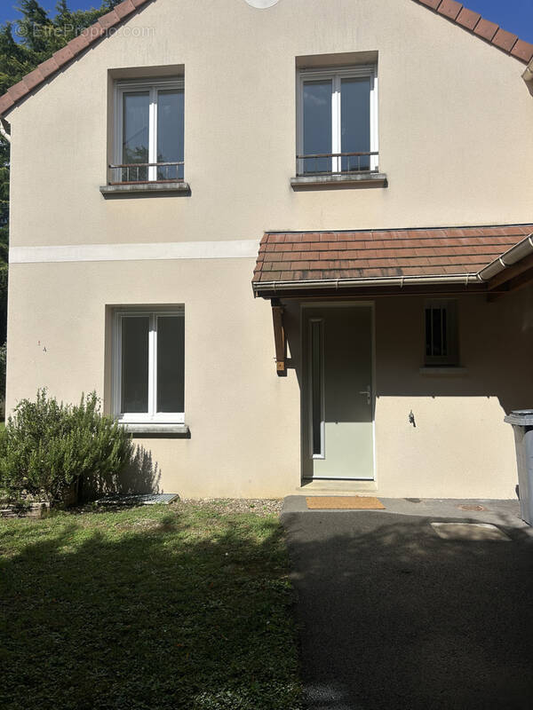 Maison à L'ETANG-LA-VILLE