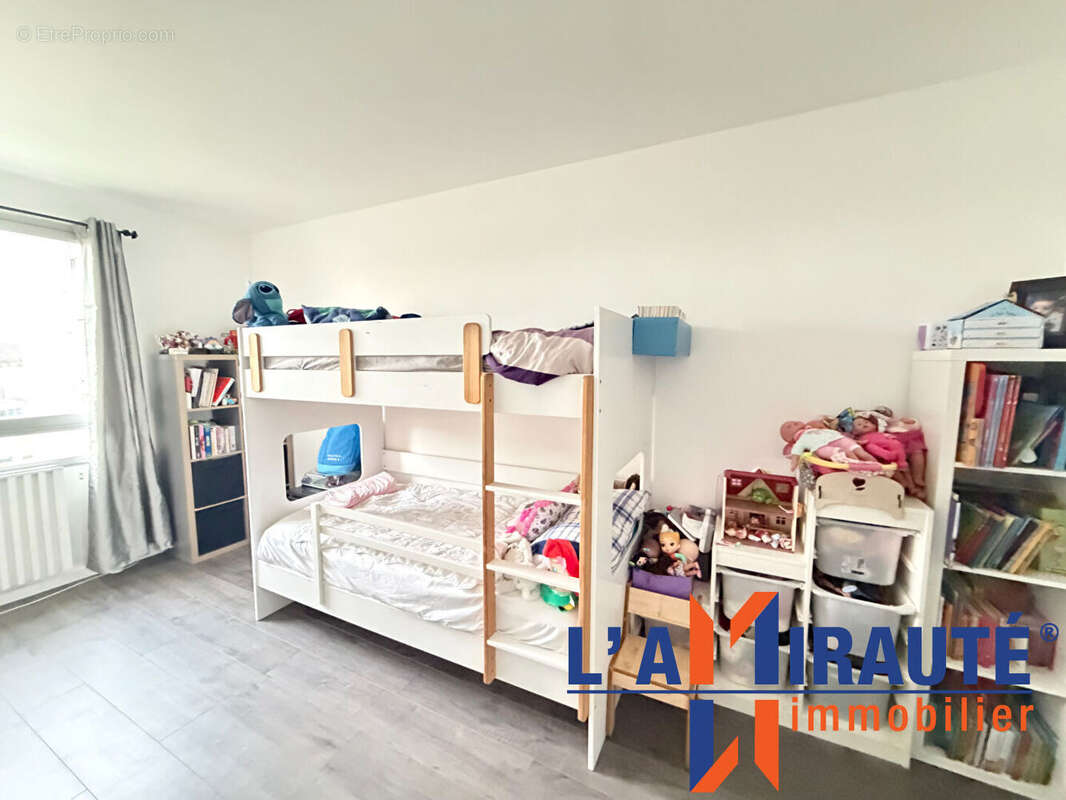 Appartement à SARTROUVILLE