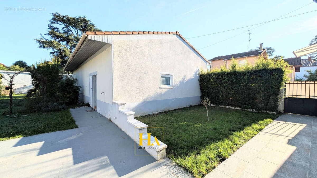 Maison à ROMANS-SUR-ISERE