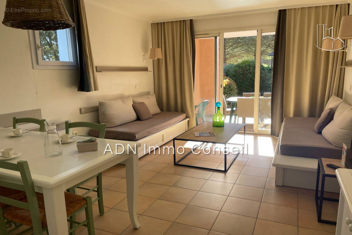 Appartement à MALLEMORT