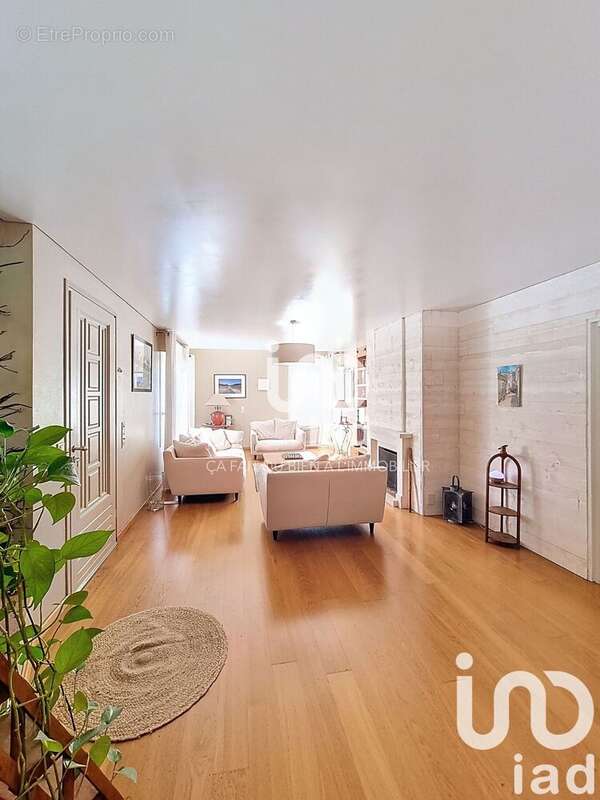 Photo 2 - Maison à LIVERDY-EN-BRIE