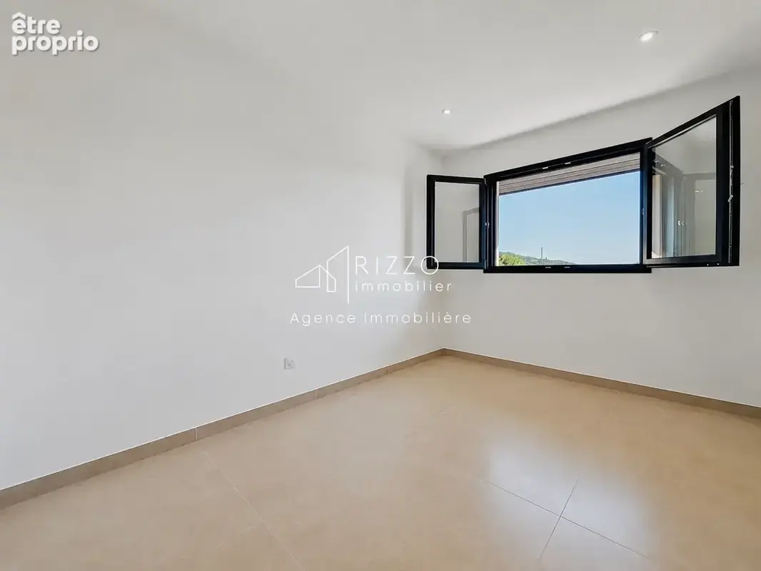 Maison mitoyenne neuve de 106 m2 aux belles prestations à Saint-Cergues - photo 15
