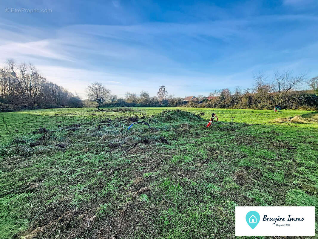 Terrain à HARGNIES