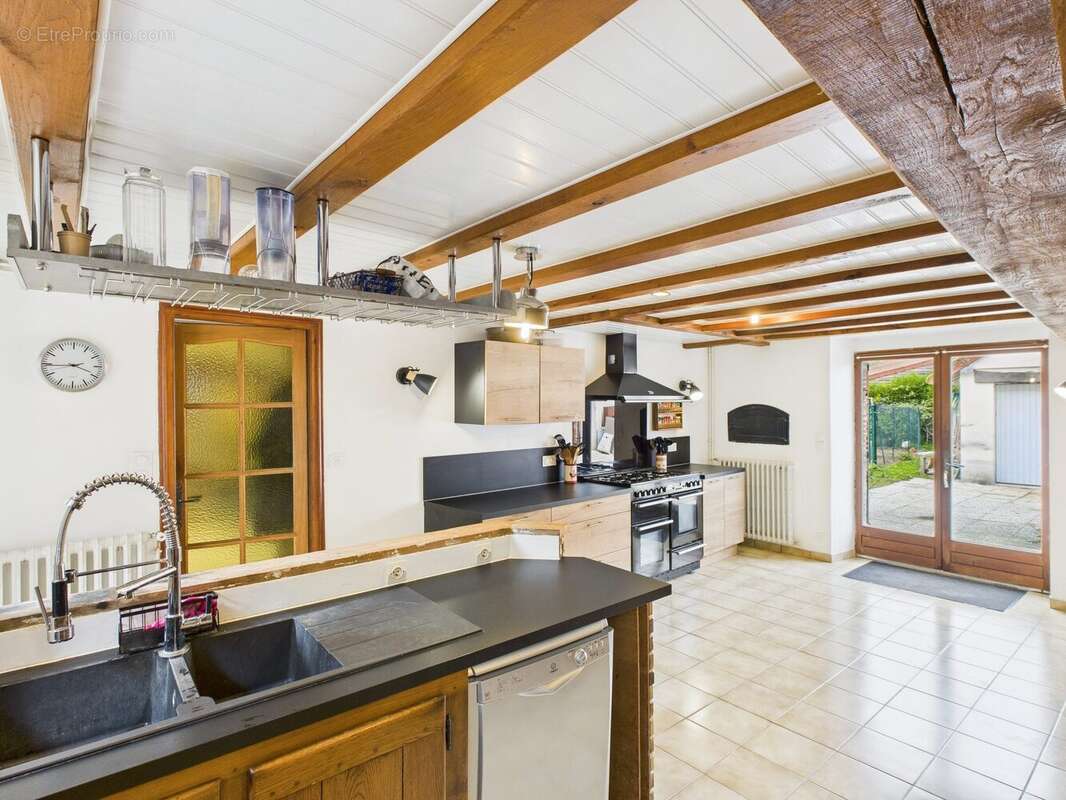 Cuisine - Maison à BAGNEUX