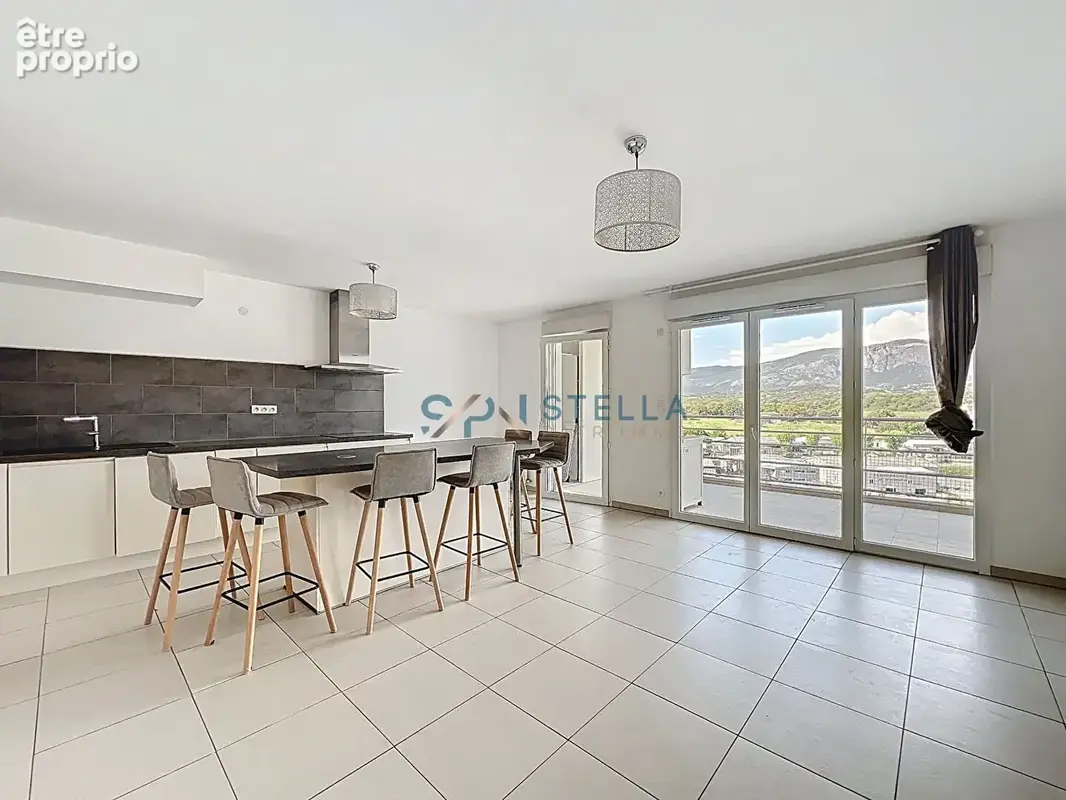 Appartement à SARROLA-CARCOPINO