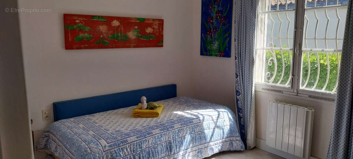 Maison à FONTVIEILLE