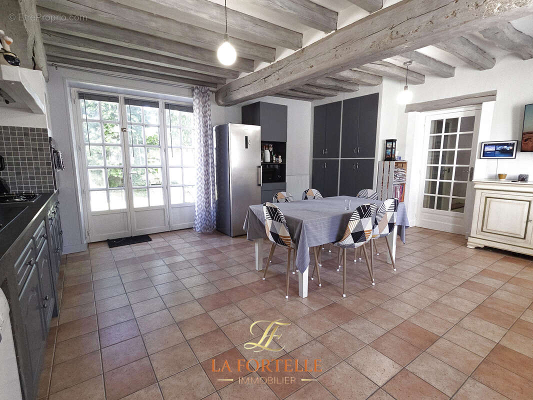Maison à LONGNES