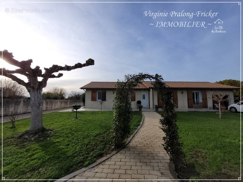 Maison à SAINT-PEY-DE-CASTETS