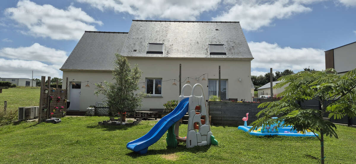 Maison à VAIGES