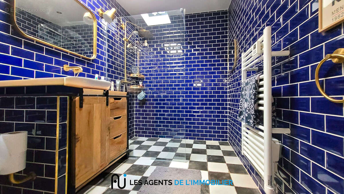 Appartement à NANTERRE