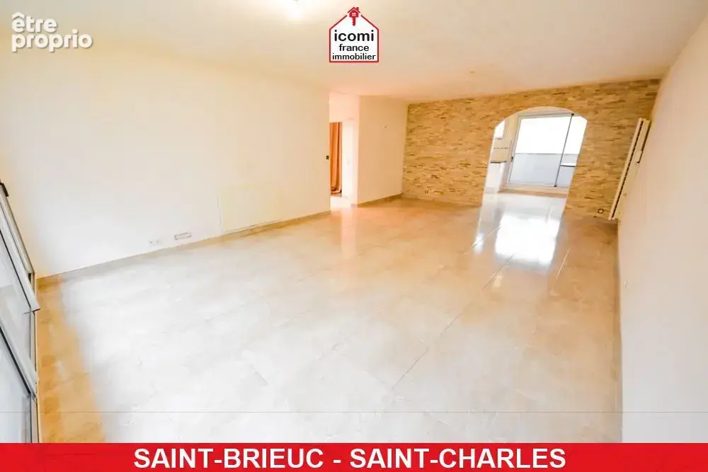 Cotes-d'armor - saint-brieuc (22000) - a vendre - appartement de 1979 t4 90m² - 2 chambres - dalle beton - ascenseur - parking p - photo 3