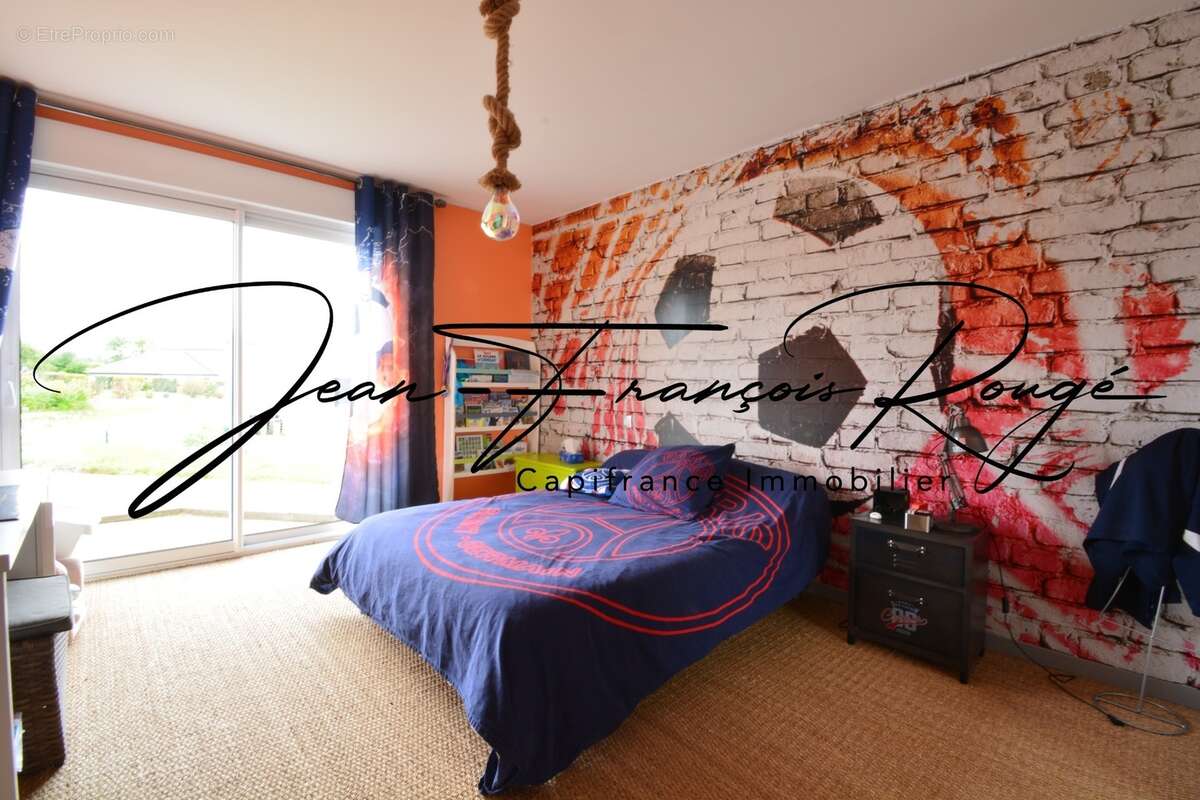 Magnifique plain-pied de 200 m² proche des commerces à Marigny le Lozon !!! - photo 11