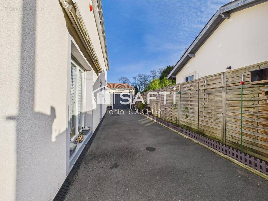 Photo 1 - Maison à BEGLES