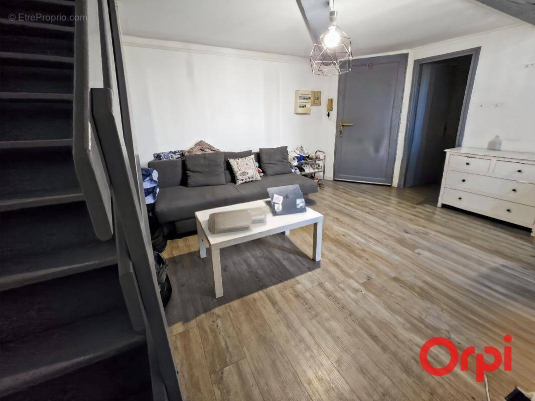 Appartement à MARSEILLE-8E