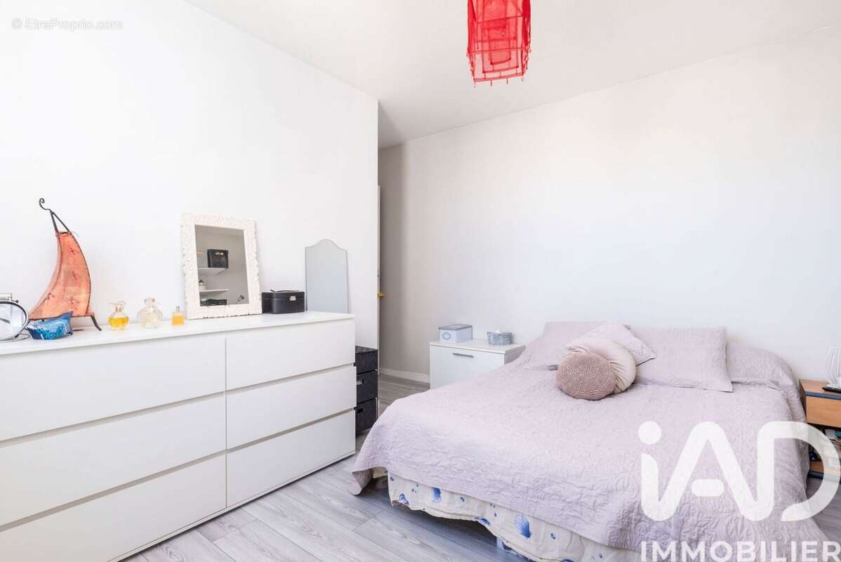 Photo 8 - Appartement à MEYZIEU