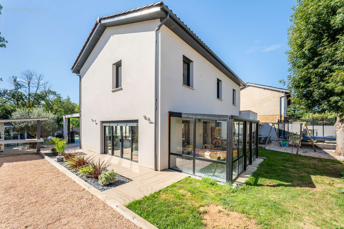 Maison à VILLEFRANCHE-SUR-SAONE