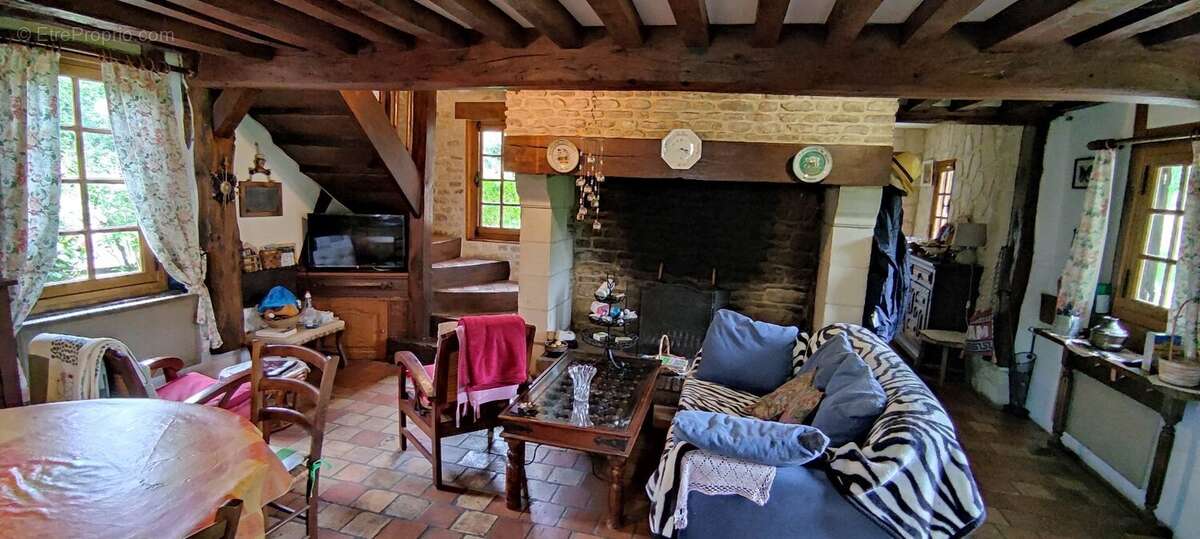 Maison à CAMBREMER