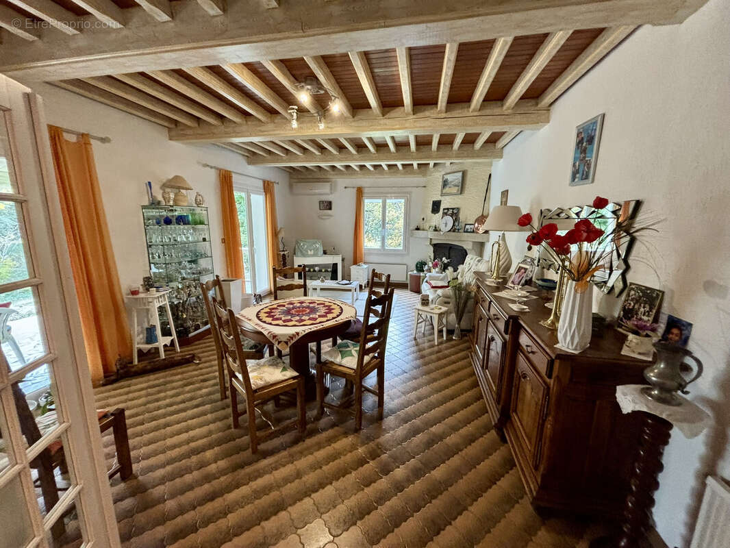 Maison à GRIGNAN