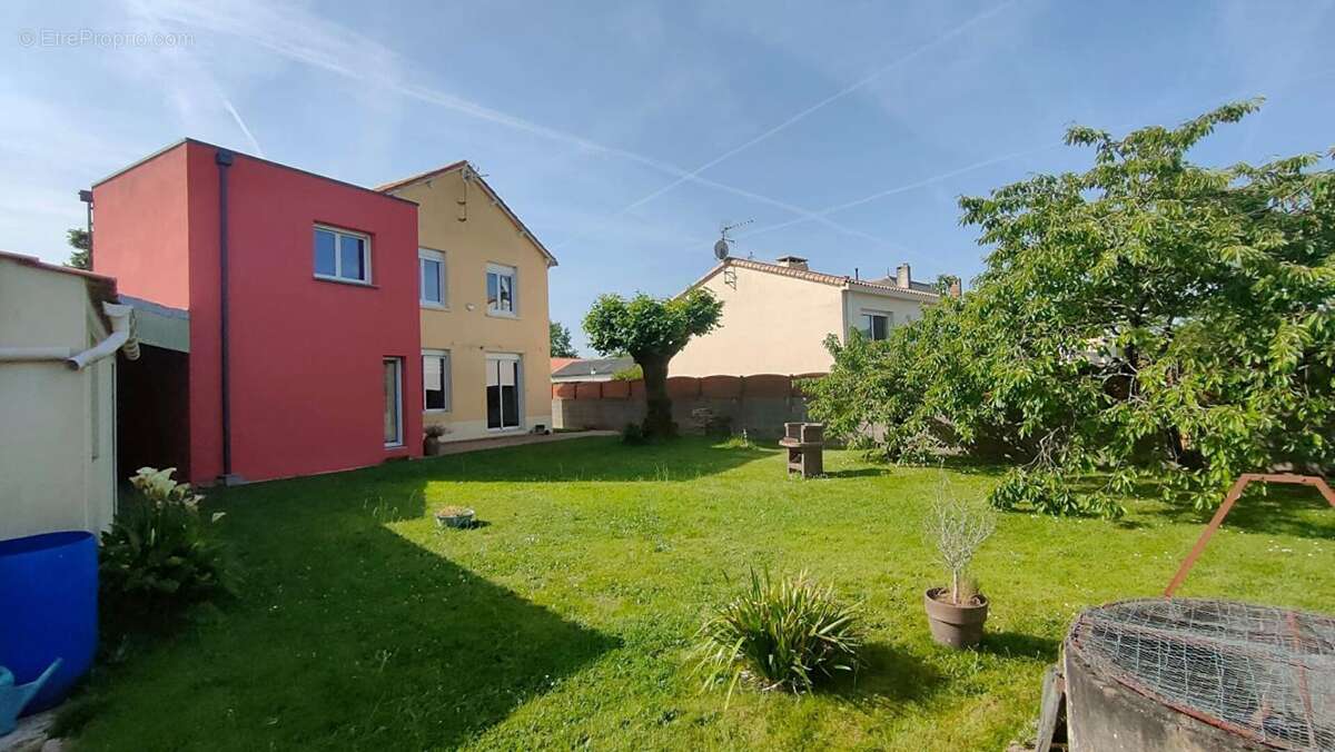 Maison Les Landes Genusson 6 pièces 146 m2 - photo 12
