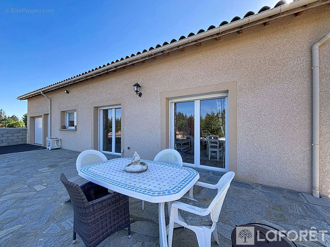 Maison Monlet 4 pièce(s) 117 m2 - photo 14
