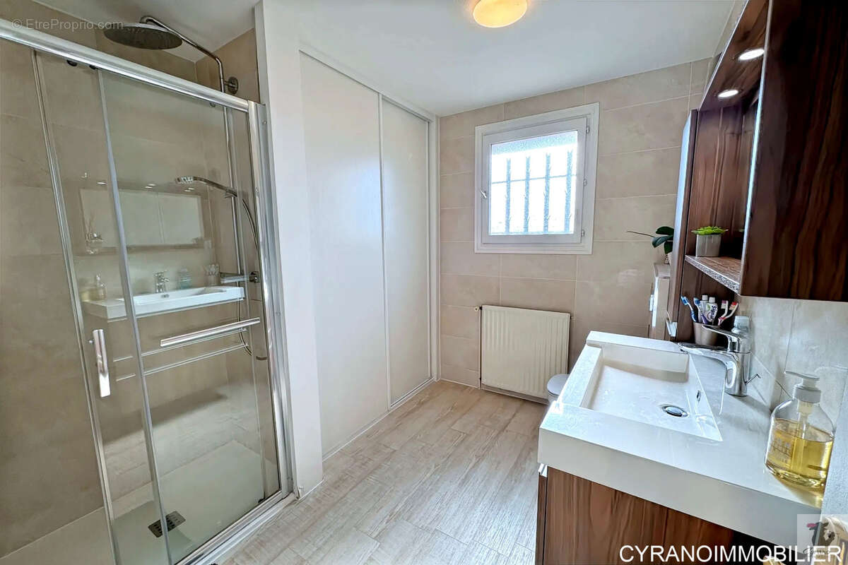 Maison familiale avec appartement indépendant   Bergerac Nord - photo 10