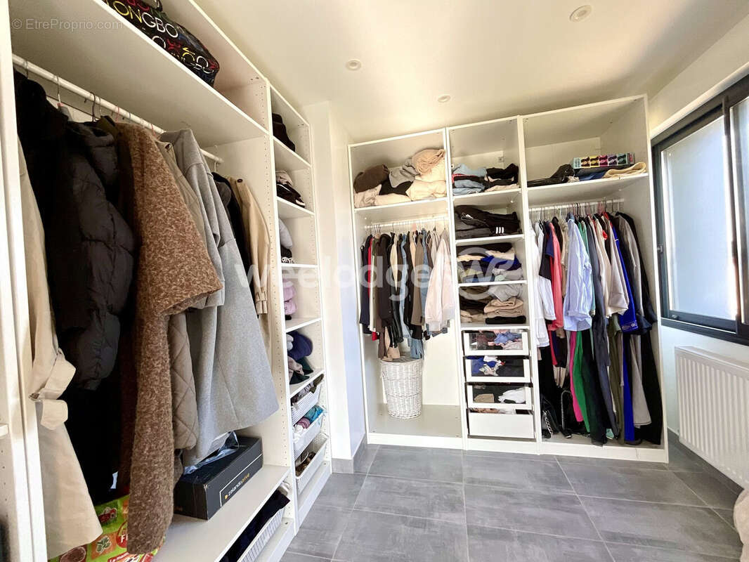 Maison à SAINT-GERMAIN-LAVAL