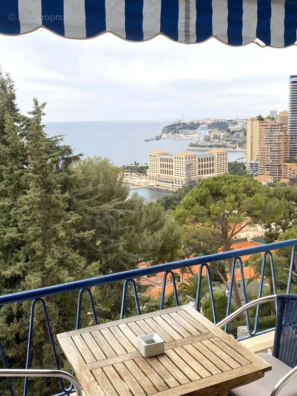 Appartement à ROQUEBRUNE-CAP-MARTIN