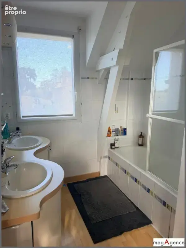 Belle contemporaine de 191 m2 à Plouer sur rance -  22490 - photo 9