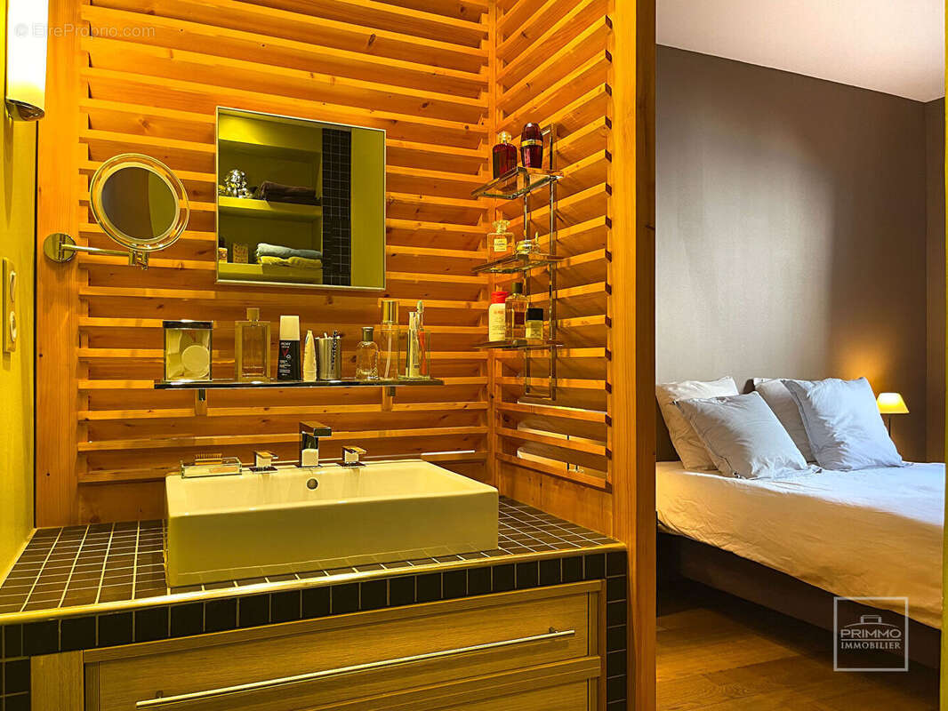 Appartement à LYON-6E