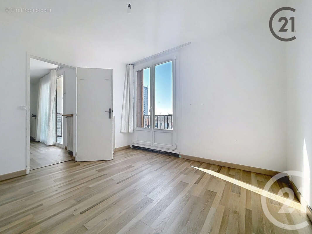 Appartement à MONTEREAU-FAULT-YONNE