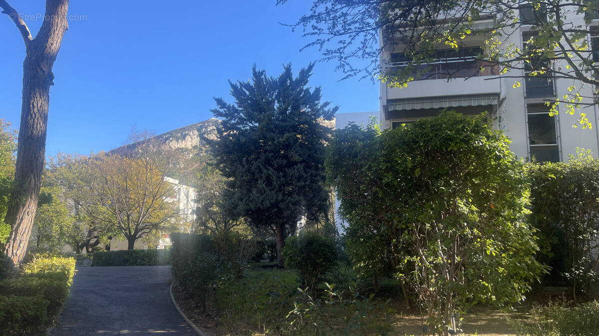 Appartement à MARSEILLE-10E