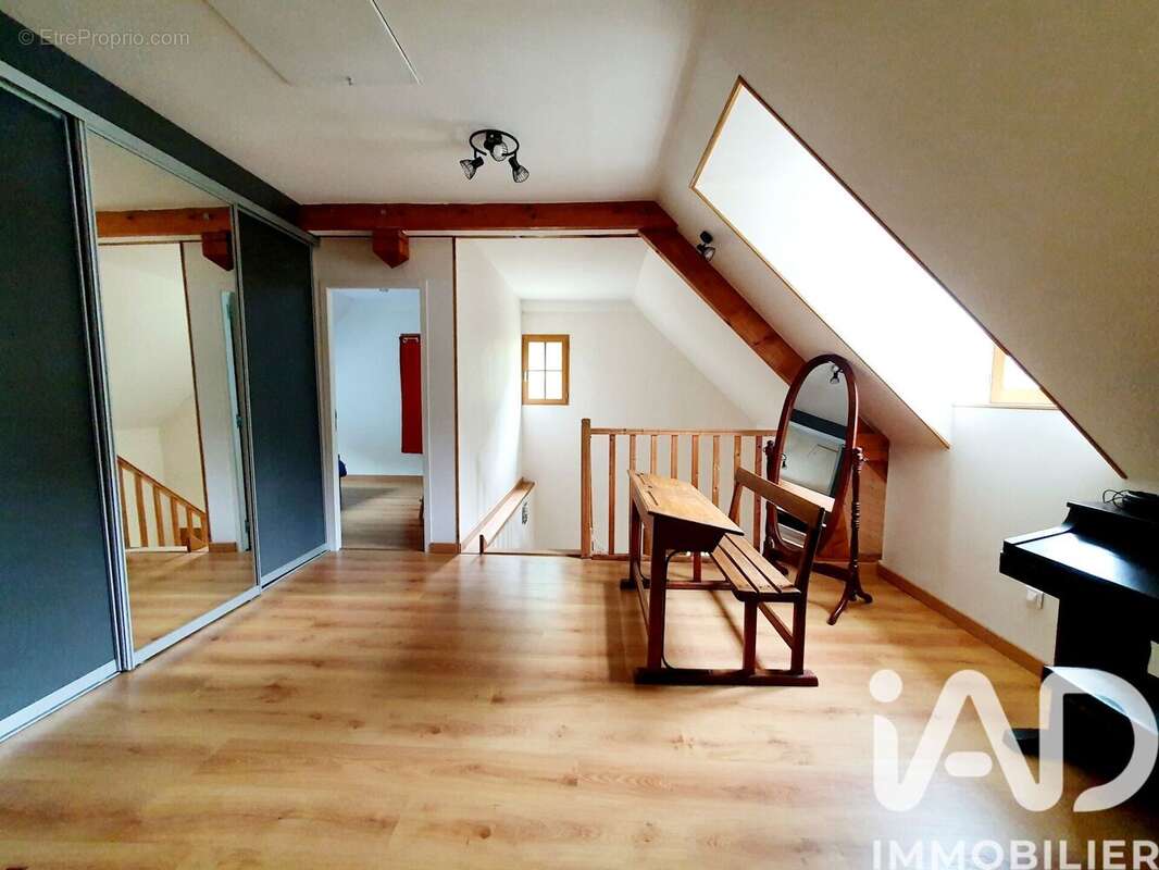 Photo 7 - Maison à LUZ-SAINT-SAUVEUR
