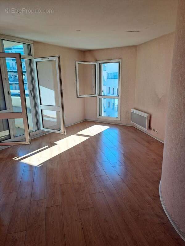 Photo 5 - Appartement à MARSEILLE-8E