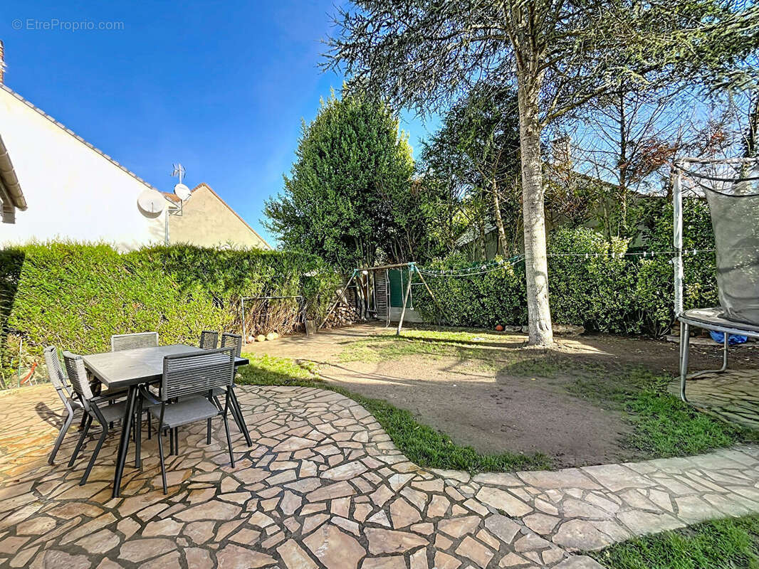 Maison à SAINT-MICHEL-SUR-ORGE