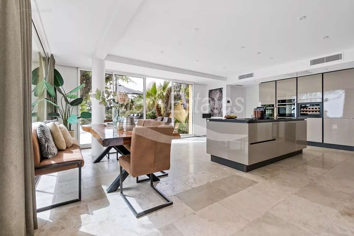 Maison à SAINTE-MAXIME